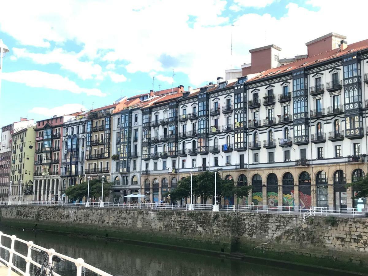 Old Town & River Bilbao Ngoại thất bức ảnh